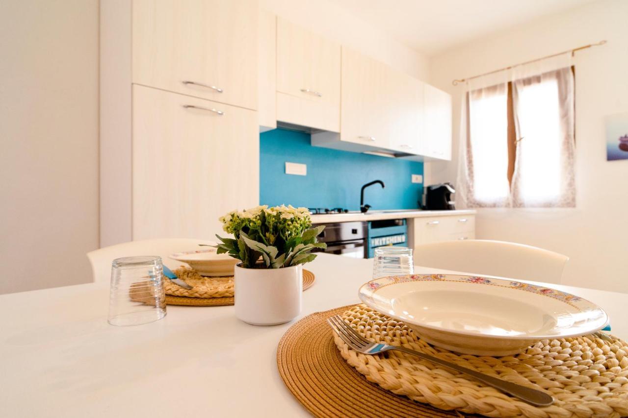 Stella Maris Apartment ตอร์โตลี ภายนอก รูปภาพ